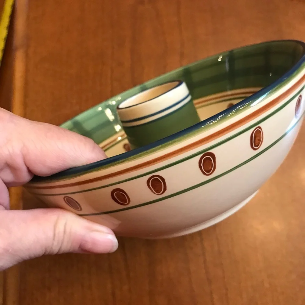 Harry & David OLIVE BOWL *Pit Well*